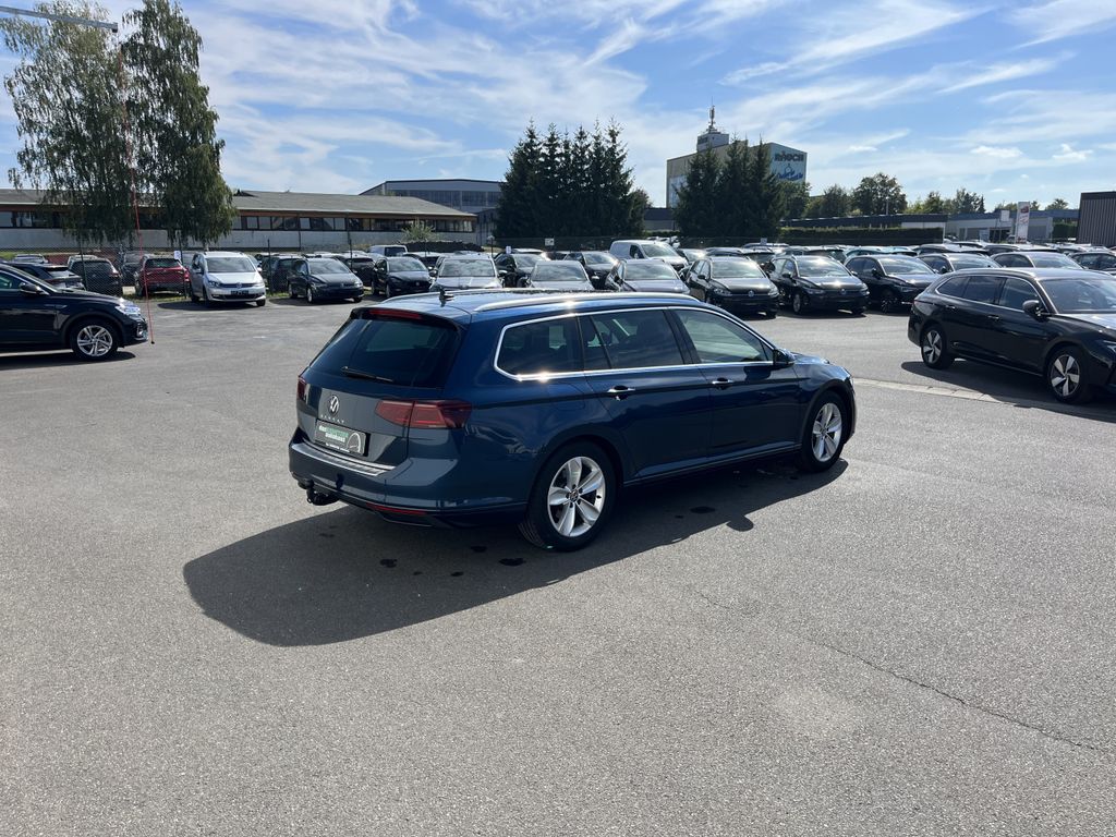 Volkswagen Passat Variant 2.0 TDI DSG R-Line 8