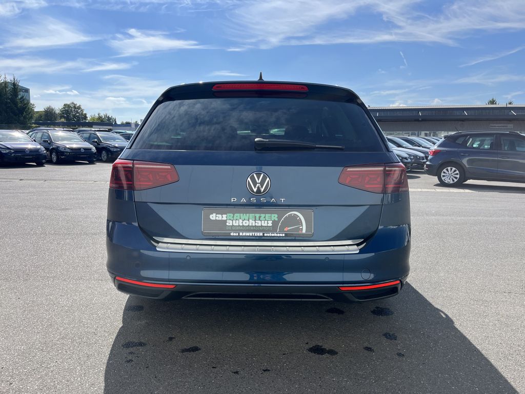 Volkswagen Passat Variant 2.0 TDI DSG R-Line 9