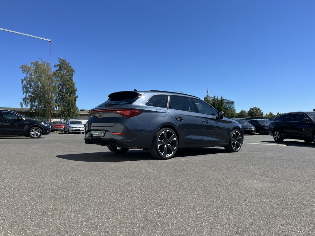 Cupra Leon SP 2.0 TSI DSG 4Drive VZ 7