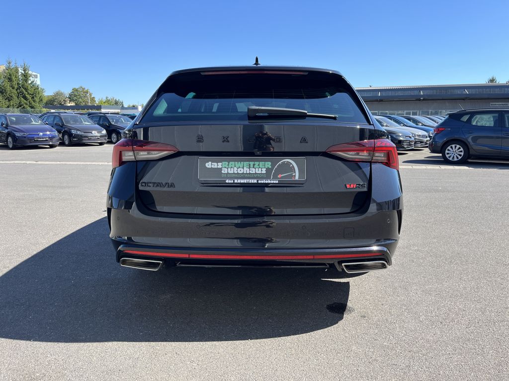 Skoda Octavia Combi 2.0 TDI DSG RS 9