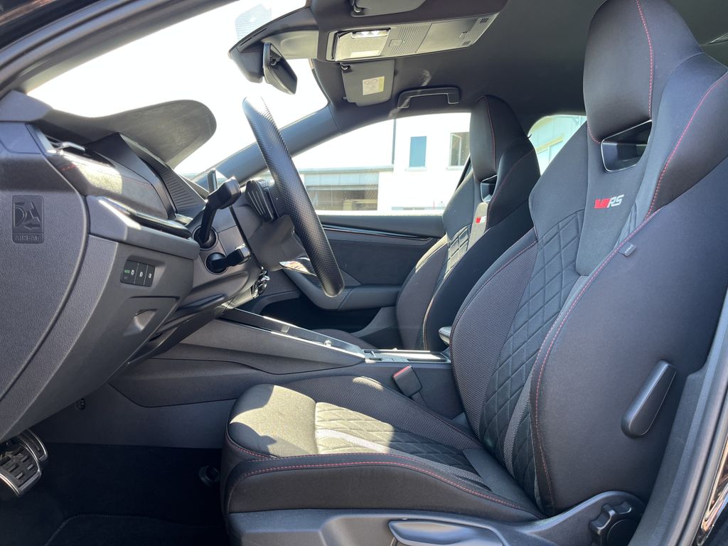 Skoda Octavia Combi 2.0 TDI DSG RS 13