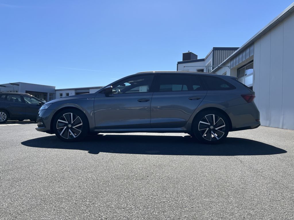 Skoda Octavia Combi 2.0 TDI Sportline 2