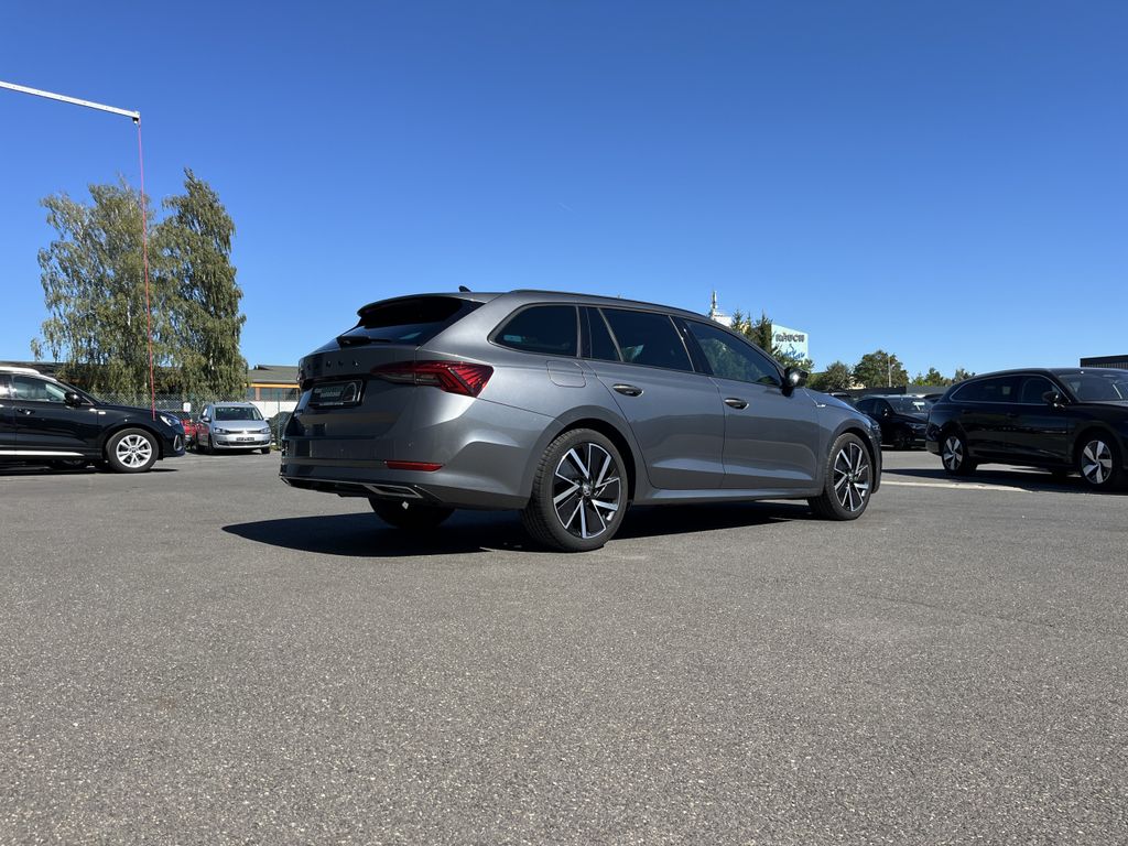Skoda Octavia Combi 2.0 TDI Sportline 7