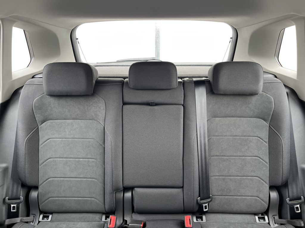 Volkswagen Tiguan 1.4 TSI e-Hybrid DSG Elegance 18