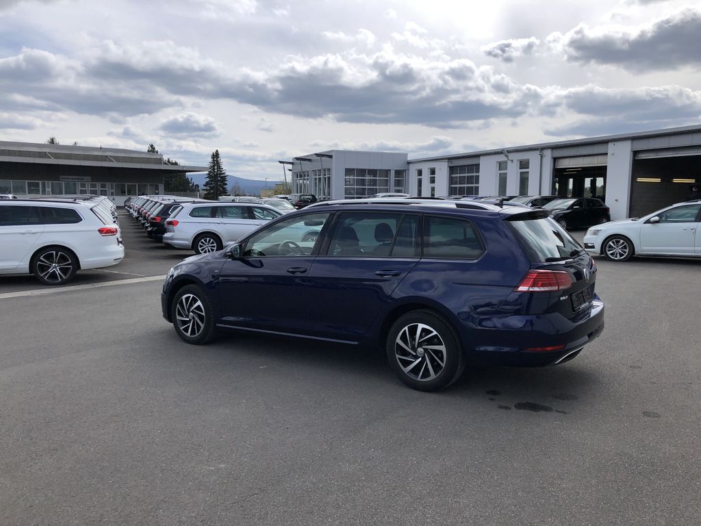 Volkswagen Golf Variant 2.0 TDI DSG Join 9