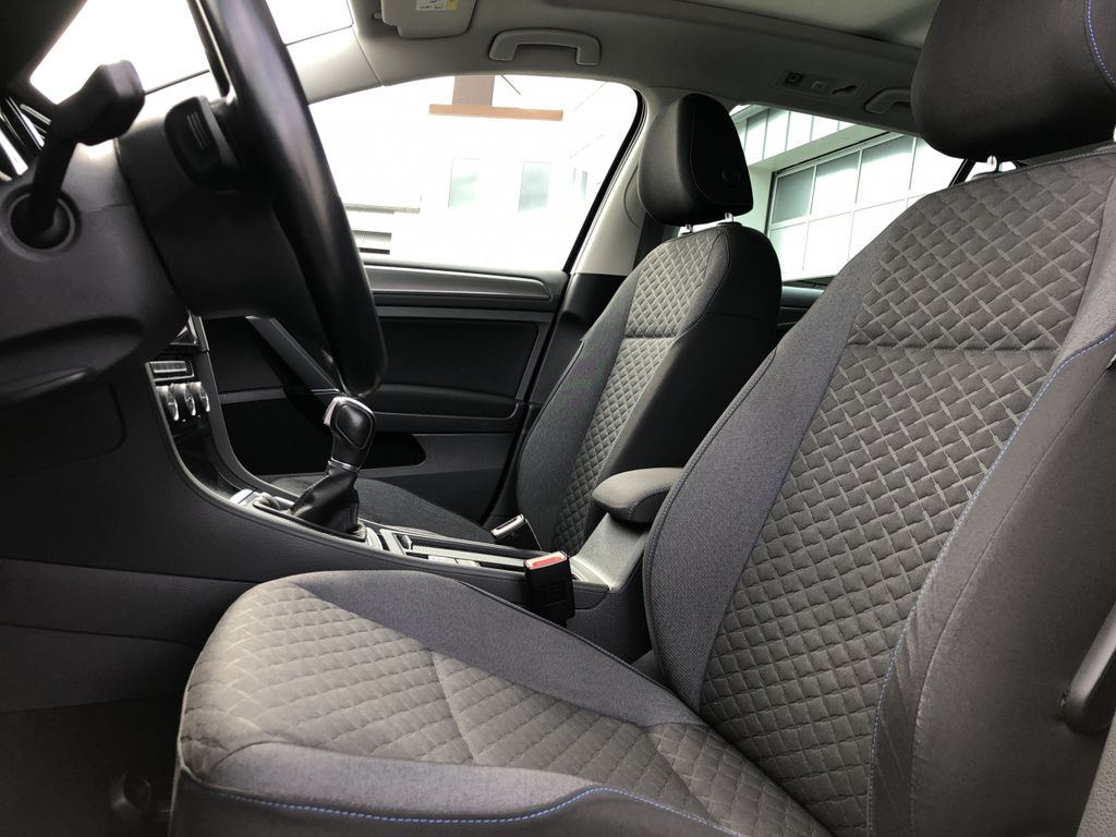 Volkswagen Golf Variant 2.0 TDI DSG Join 11