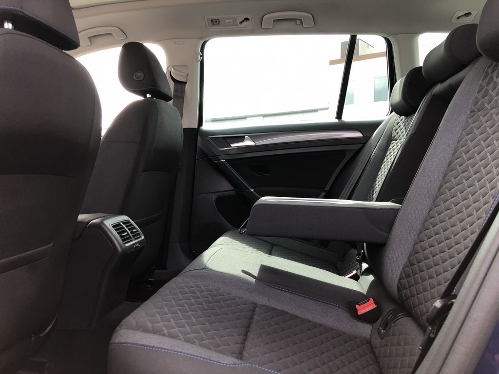 Volkswagen Golf Variant 2.0 TDI DSG Join 15