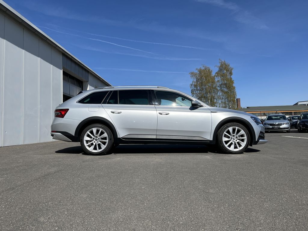 Skoda Superb SCOUT 2.0 TDI DSG 4