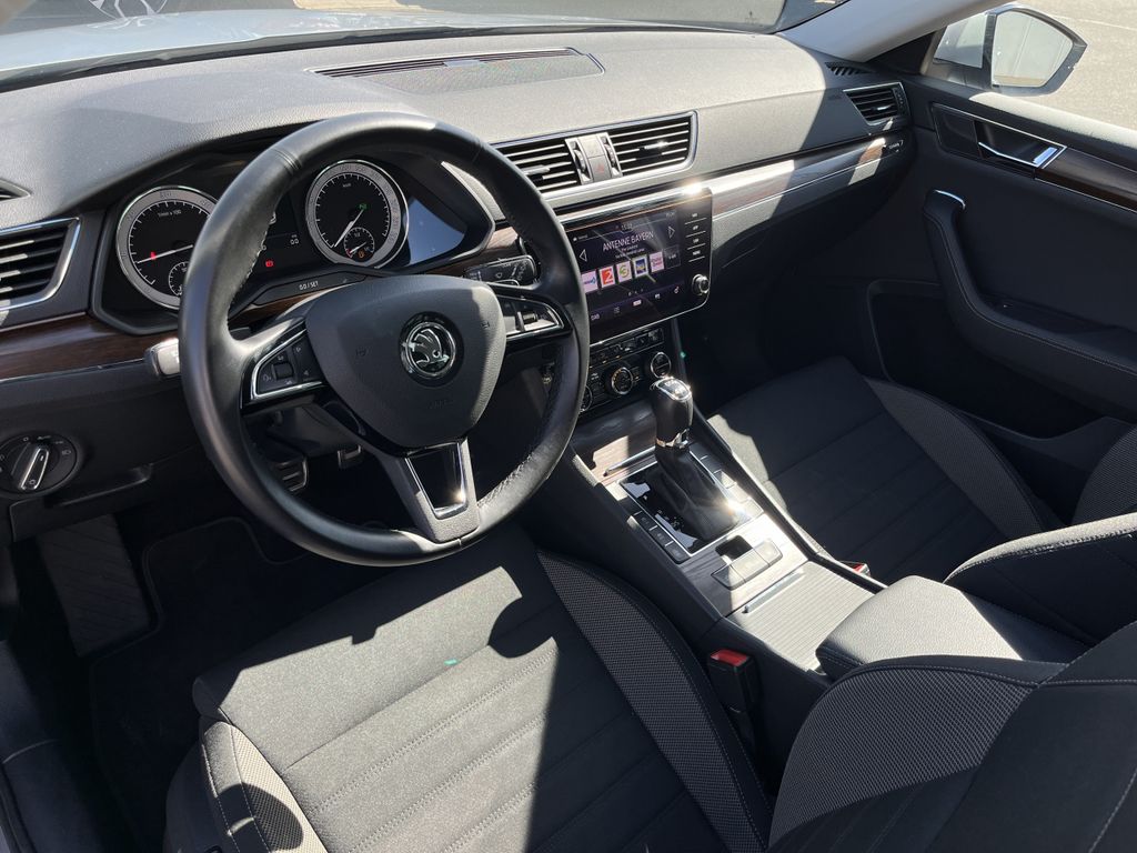 Skoda Superb SCOUT 2.0 TDI DSG 10