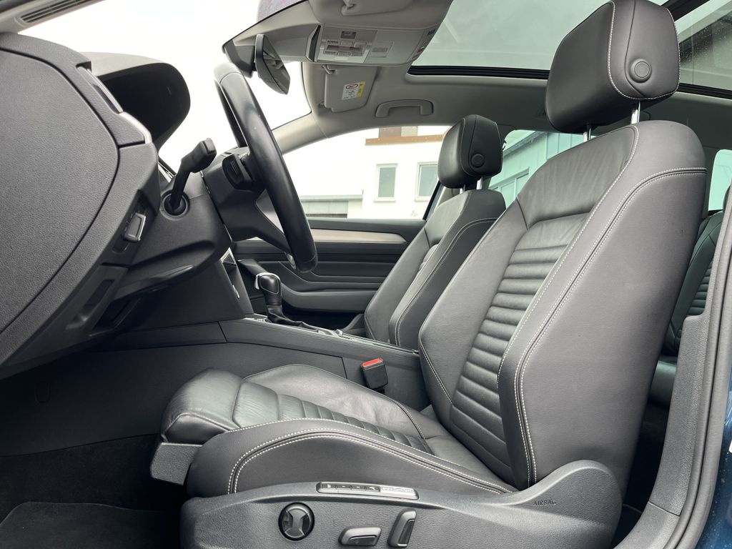Volkswagen Passat Variant 2.0 TDI DSG Business 11