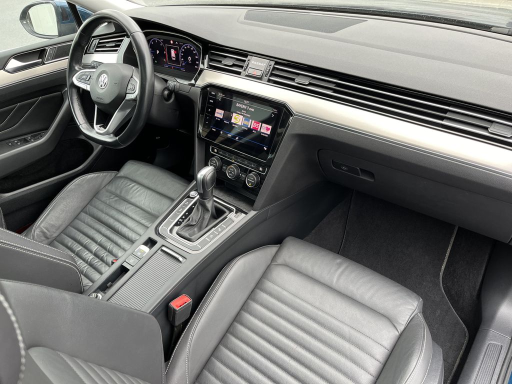 Volkswagen Passat Variant 2.0 TDI DSG Business 12