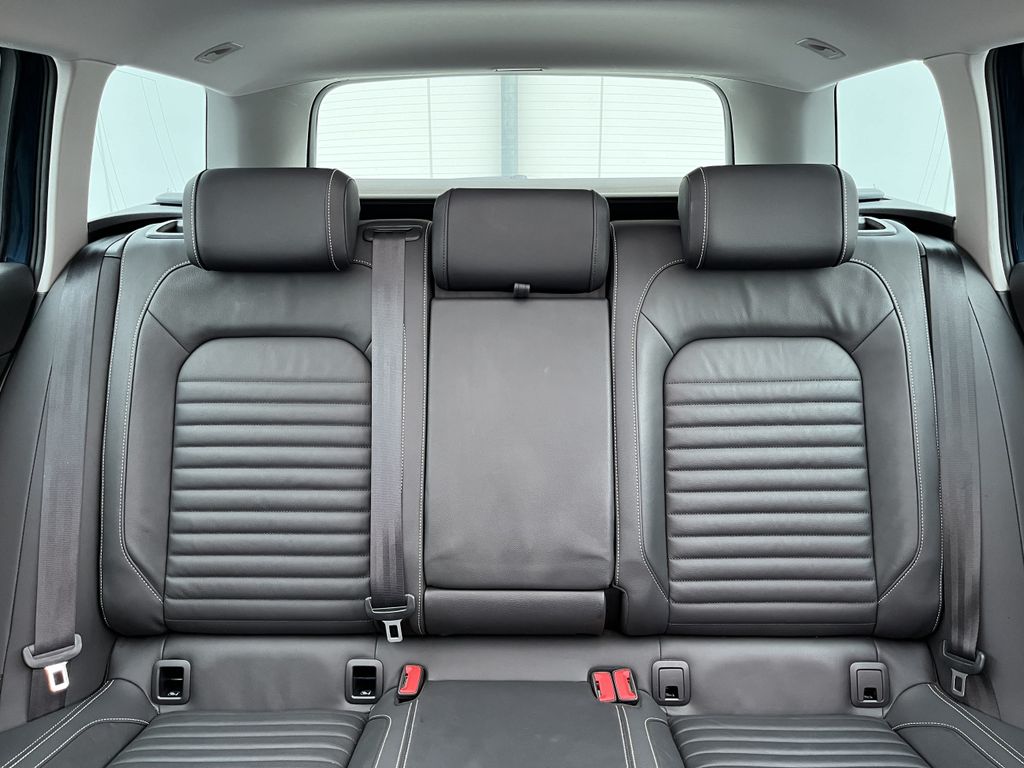 Volkswagen Passat Variant 2.0 TDI DSG Business 16