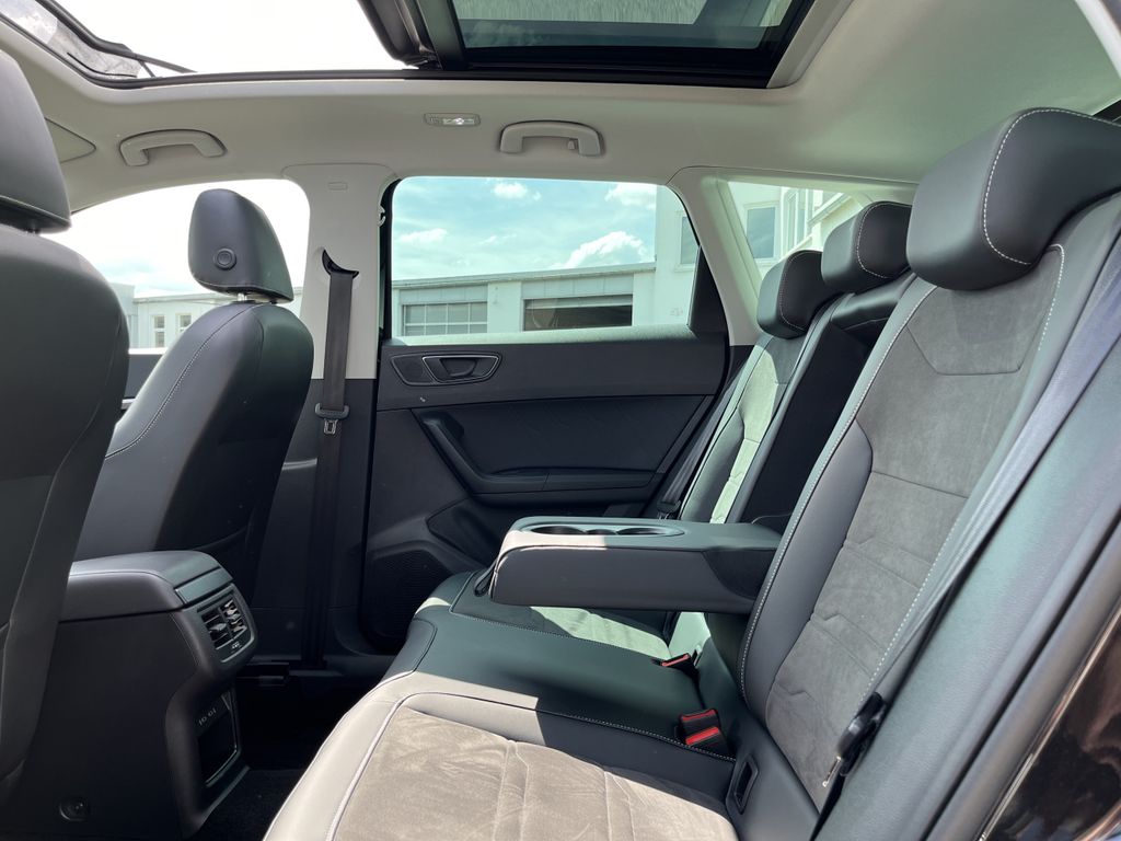 Seat Ateca 2.0 TDI XPERIENCE 16