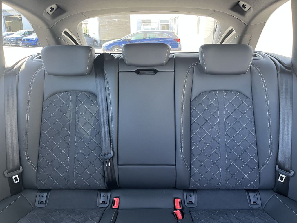 Audi S4 Avant 3.0 TDI S tronic Blackline 16