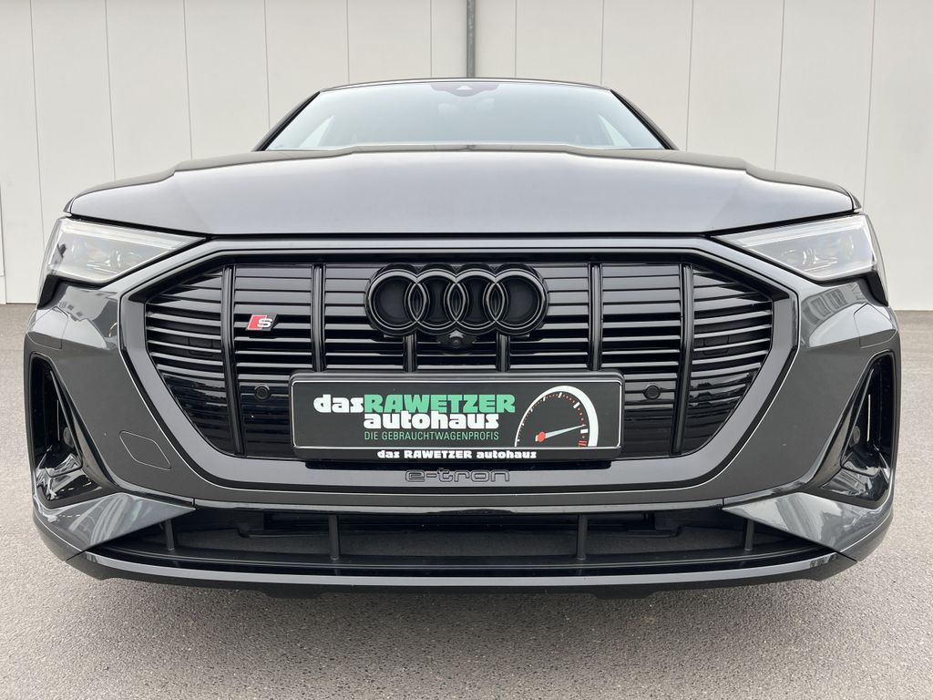 Audi e-tron S Sportback 3
