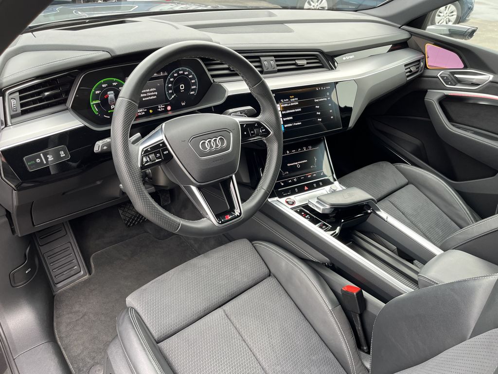 Audi e-tron S Sportback 9