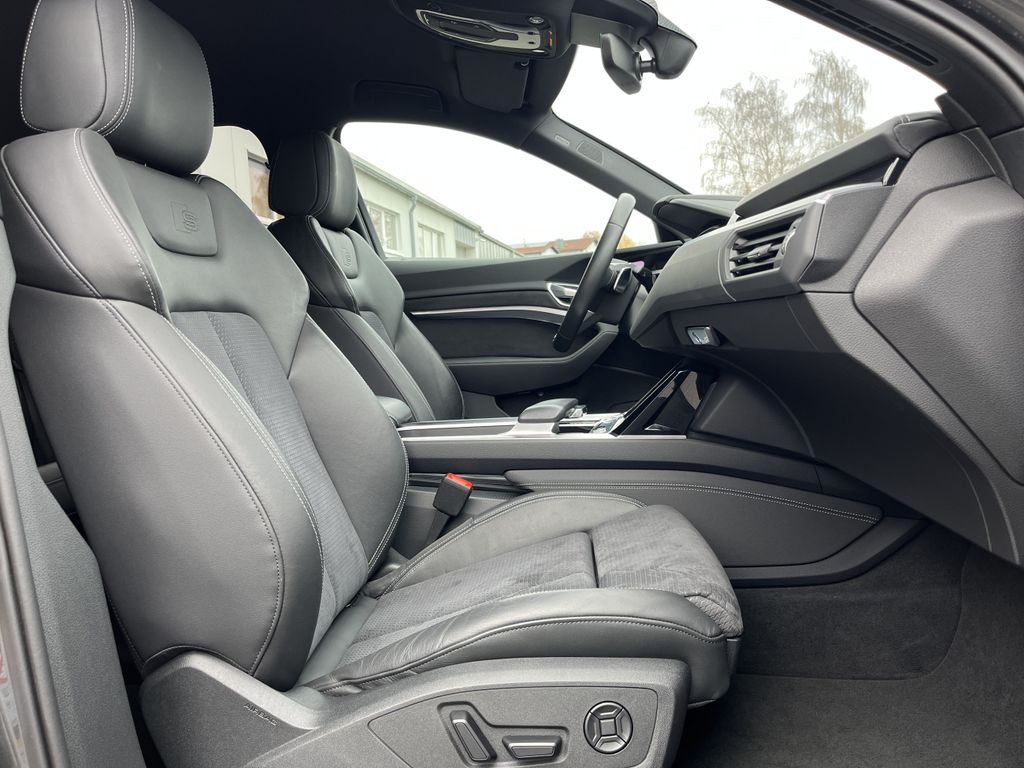 Audi e-tron S Sportback 12