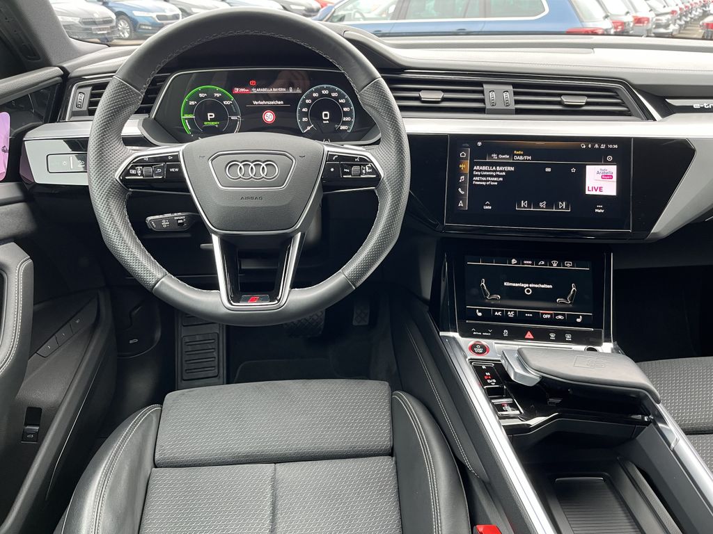 Audi e-tron S Sportback 13