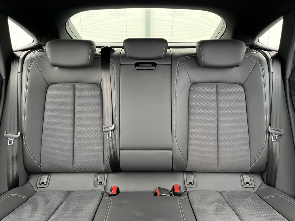 Audi e-tron S Sportback 15