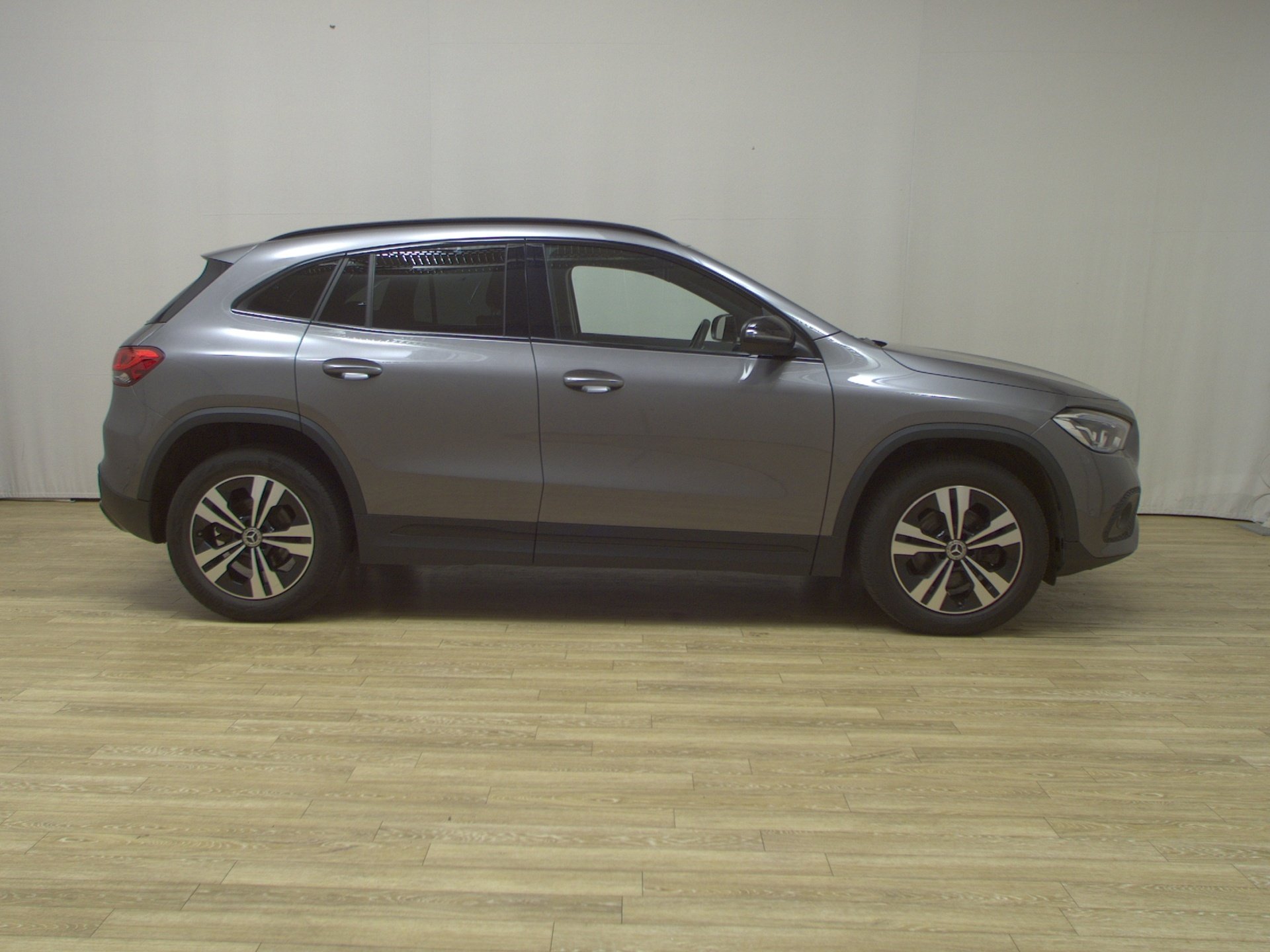 Mercedes-Benz GLA 200 d Progressive T-Leder Navi LED MBUX high Night