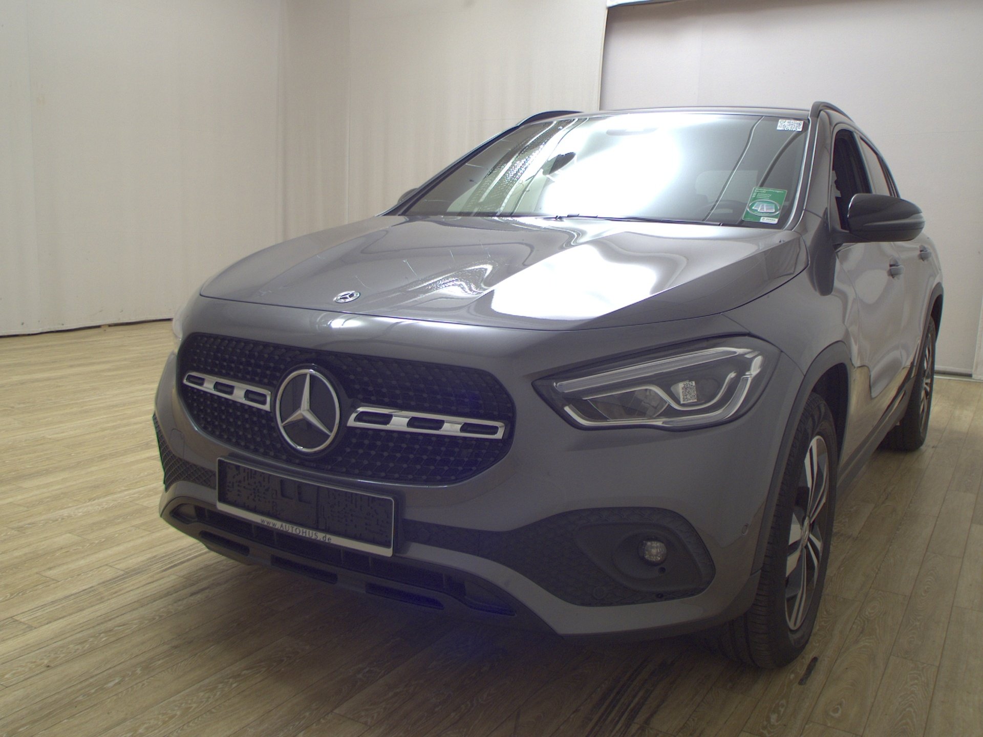 Mercedes-Benz GLA 200 d Progressive T-Leder Navi LED MBUX high Night 2