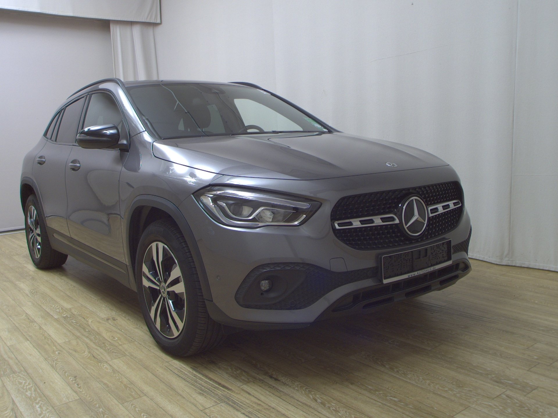 Mercedes-Benz GLA 200 d Progressive T-Leder Navi LED MBUX high Night 3