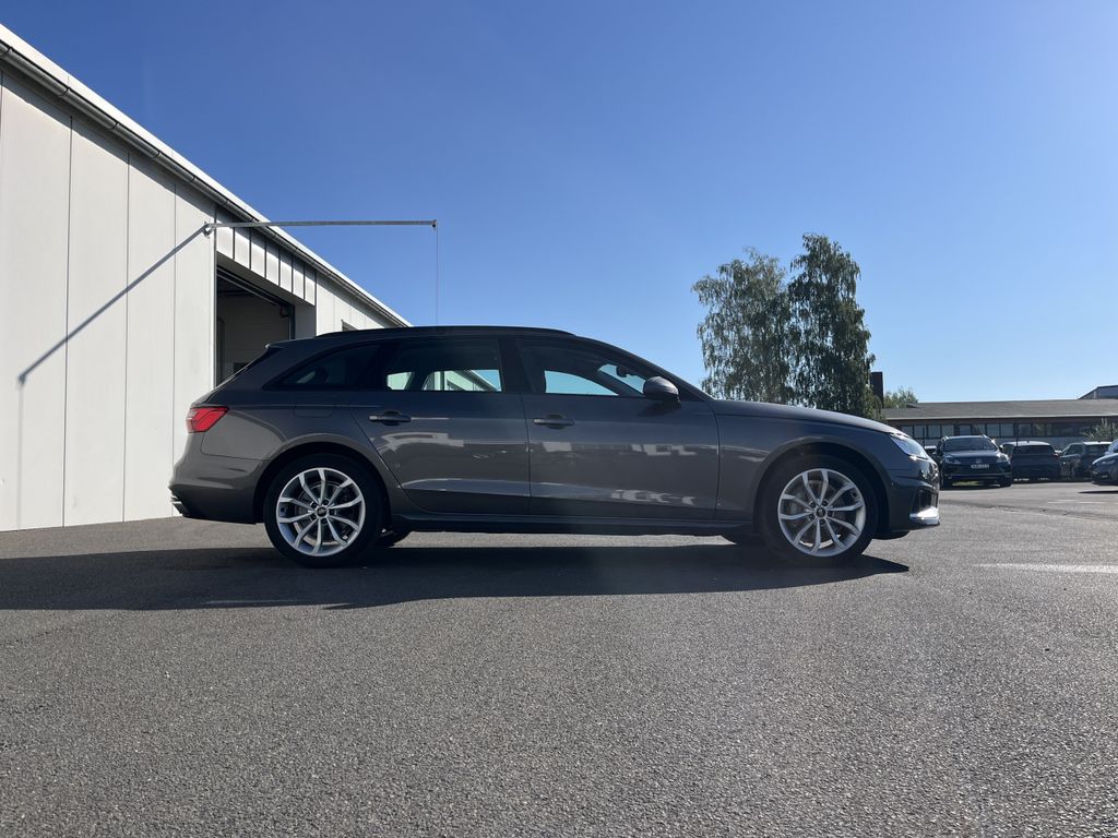 Audi A4 Avant 40 2.0 TDI S tronic advanced 5