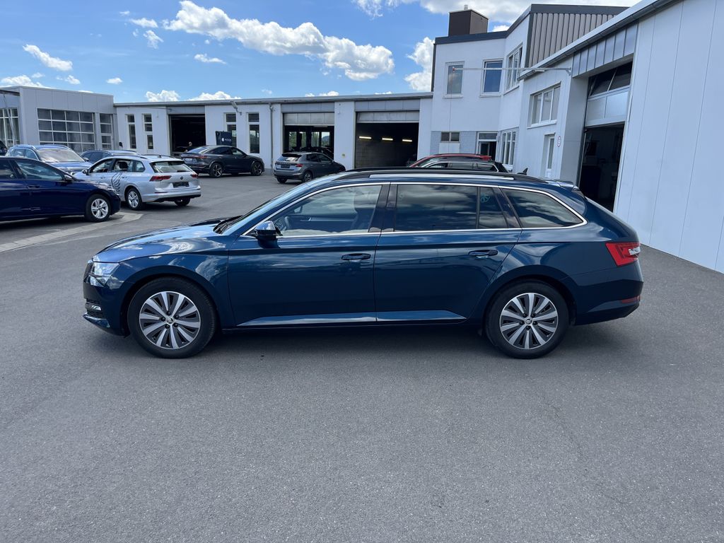 Skoda Superb Combi 2.0 TDI DSG Ambition 3