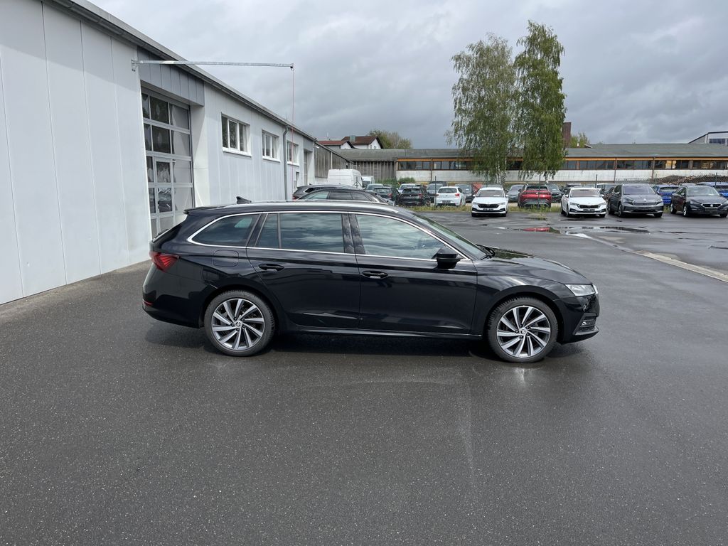 Skoda Octavia Combi 2.0 TDI DSG Style 4