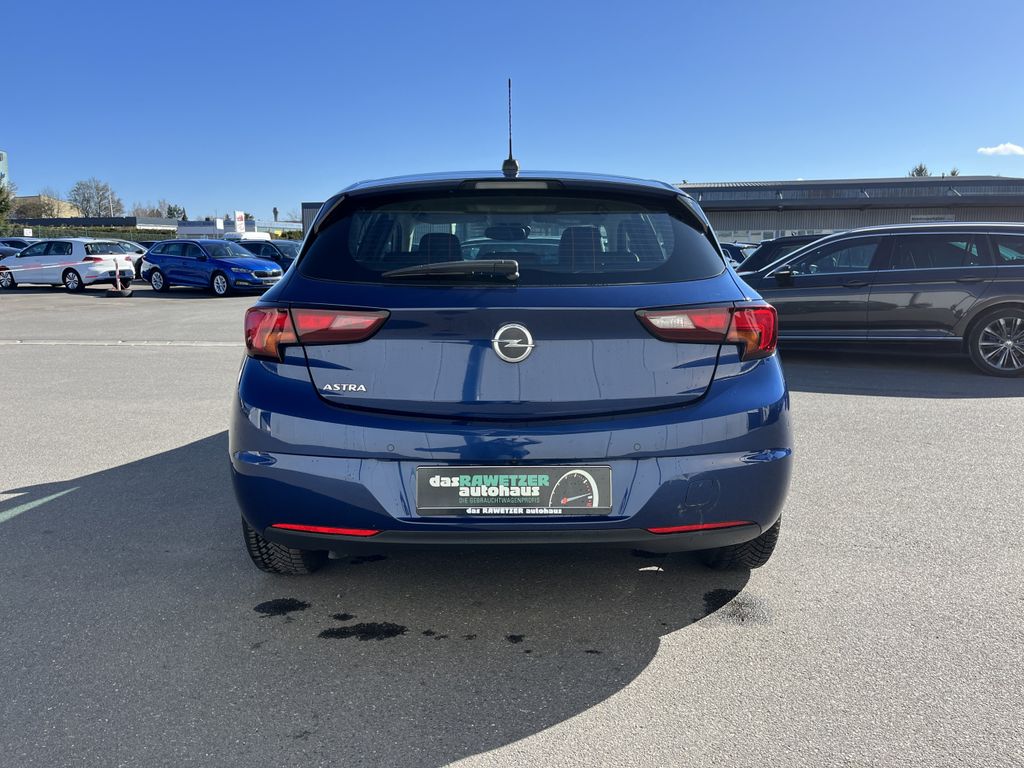 Opel Astra K 1.2 Business 8