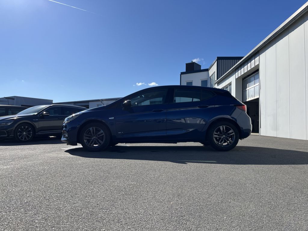 Opel Astra K 1.2 Business 2