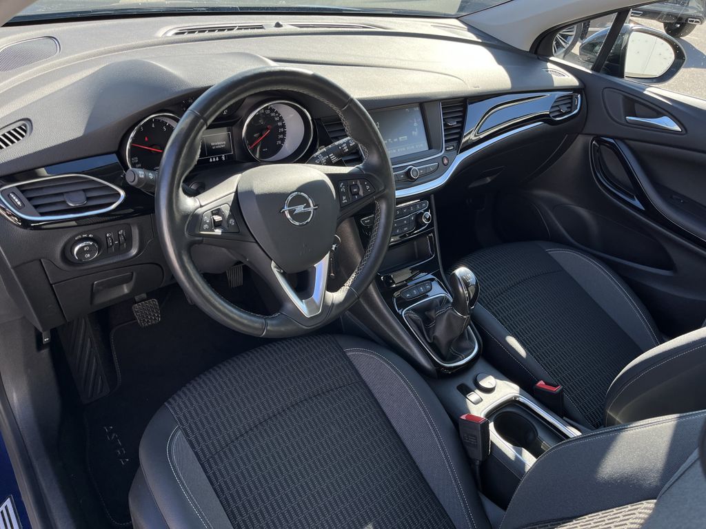 Opel Astra K 1.2 Business 10