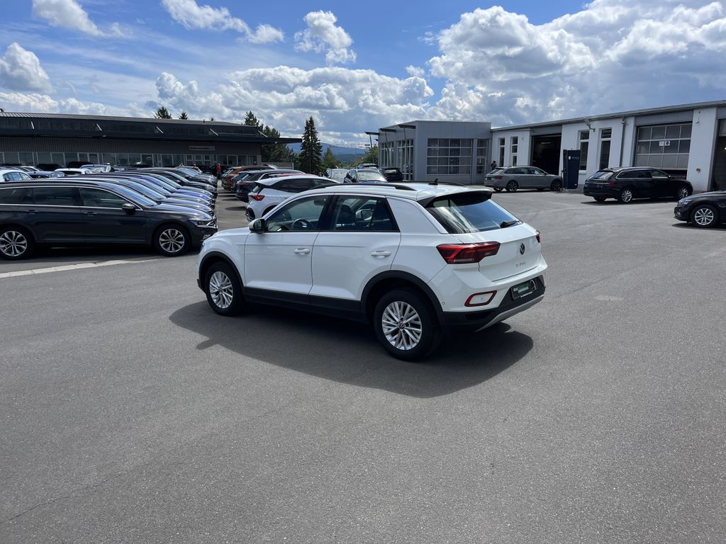 Volkswagen T-Roc 2.0 TDI DSG Life 11