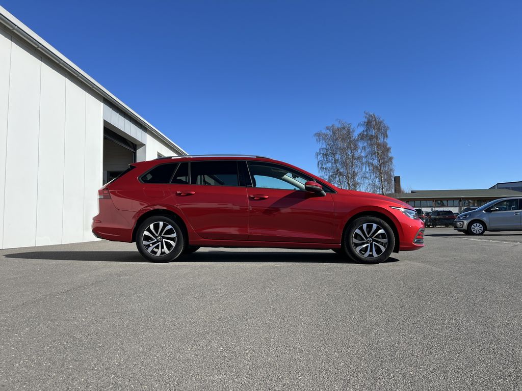 Volkswagen Golf Variant 2.0 TDI DSG ACTIVE 4