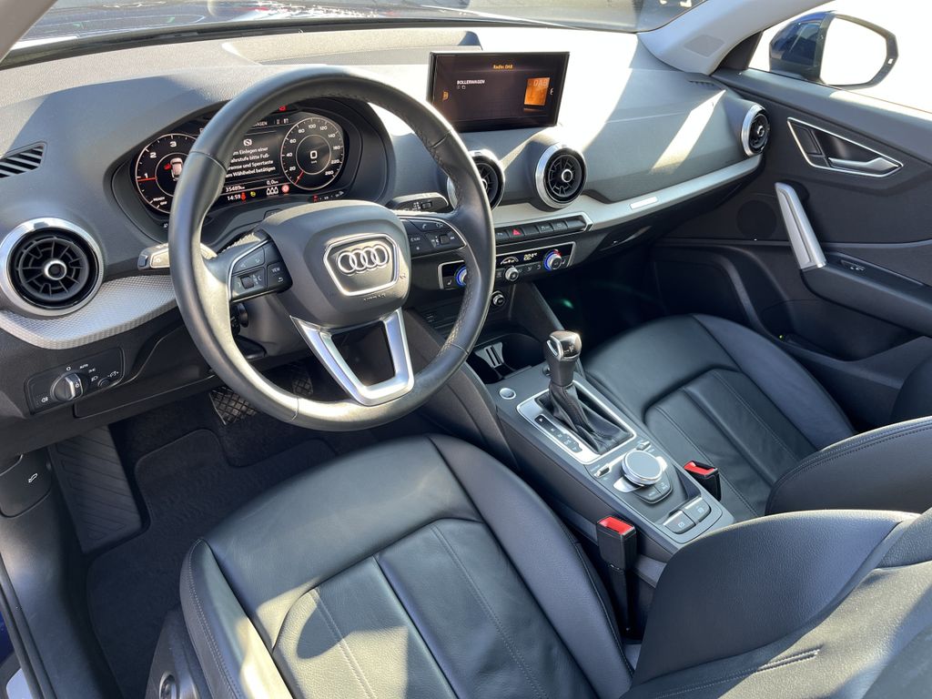 Audi Q2 35 2.0 TDI quattro S tronic Advanced 10