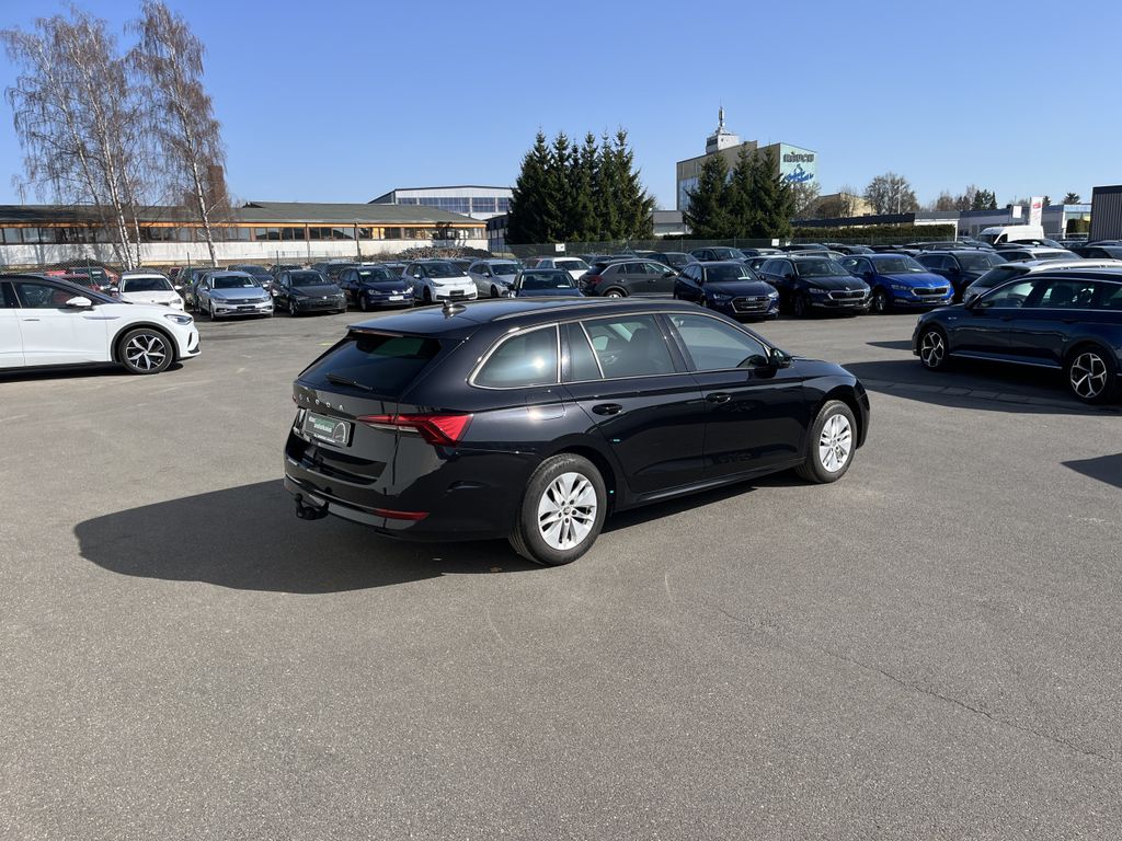 Skoda Octavia Combi 2.0 TDI Ambition 7
