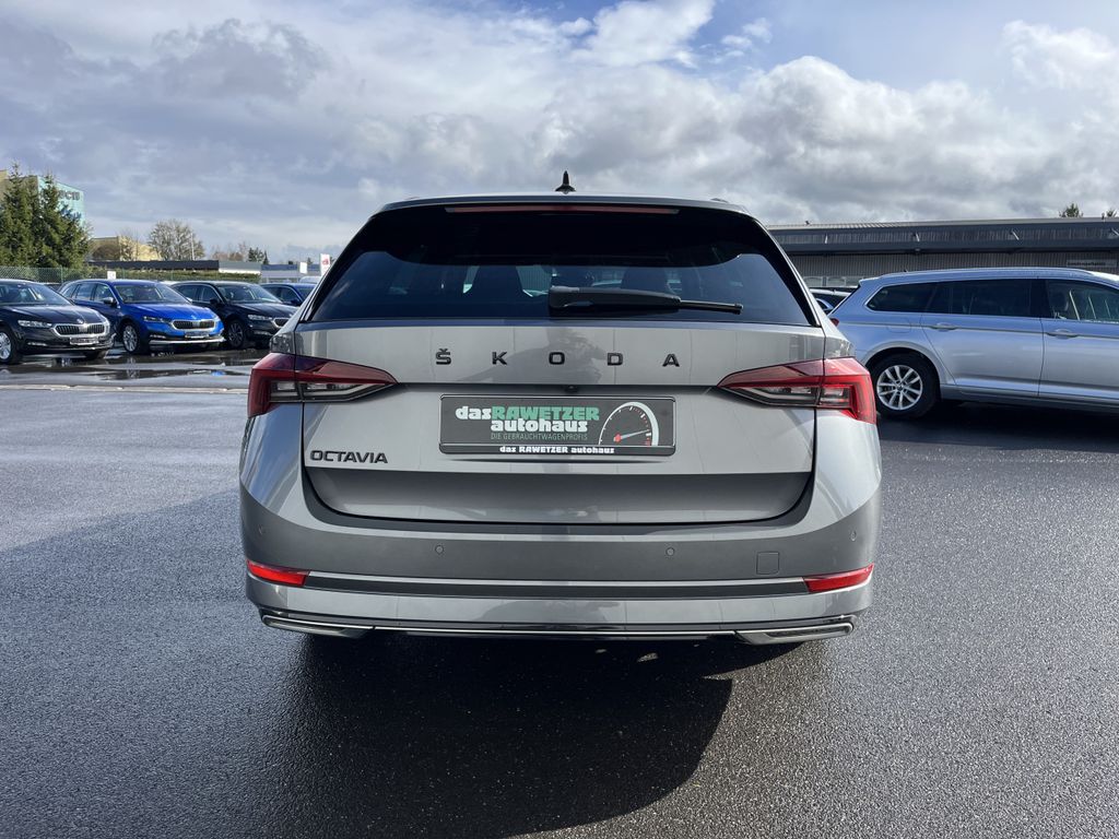 Skoda Octavia Combi 2.0 TDI DSG SPORTLINE 8