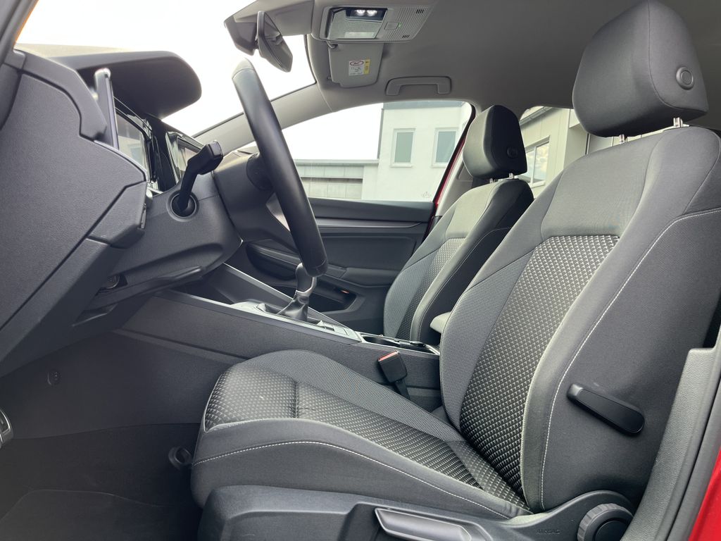 Volkswagen Golf Variant 1.5 TSI ACTIVE 10