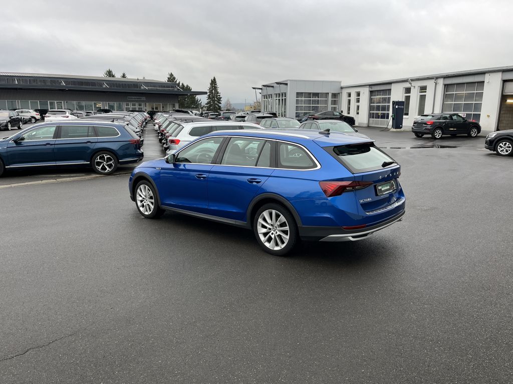 Skoda Octavia SCOUT 2.0 TDI 4x4 DSG 9