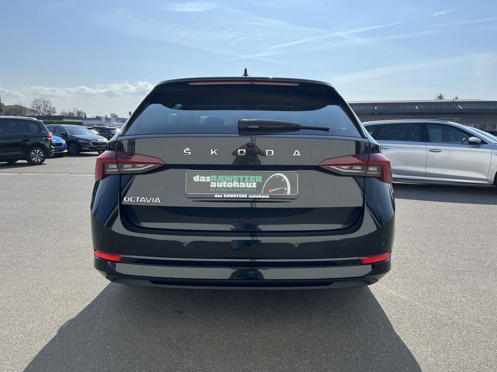Skoda Octavia Combi 2.0 TDI Style 7