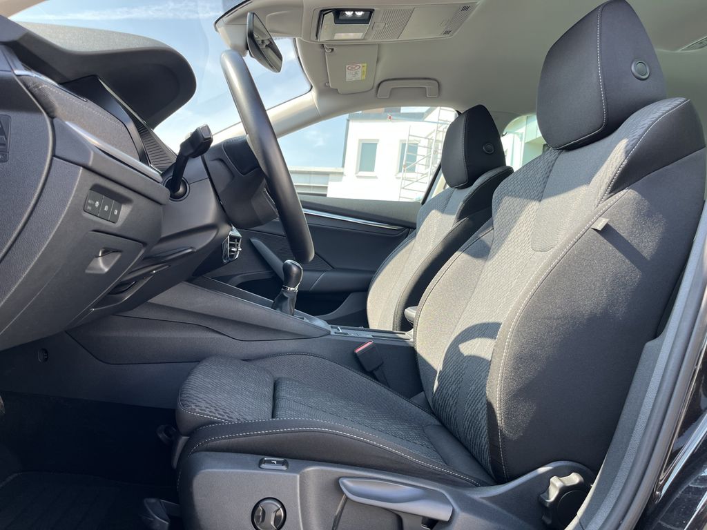 Skoda Octavia Combi 2.0 TDI Style 11