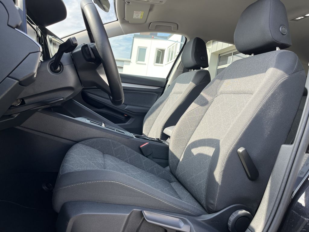 Volkswagen Golf 2.0 TDI DSG Life 12
