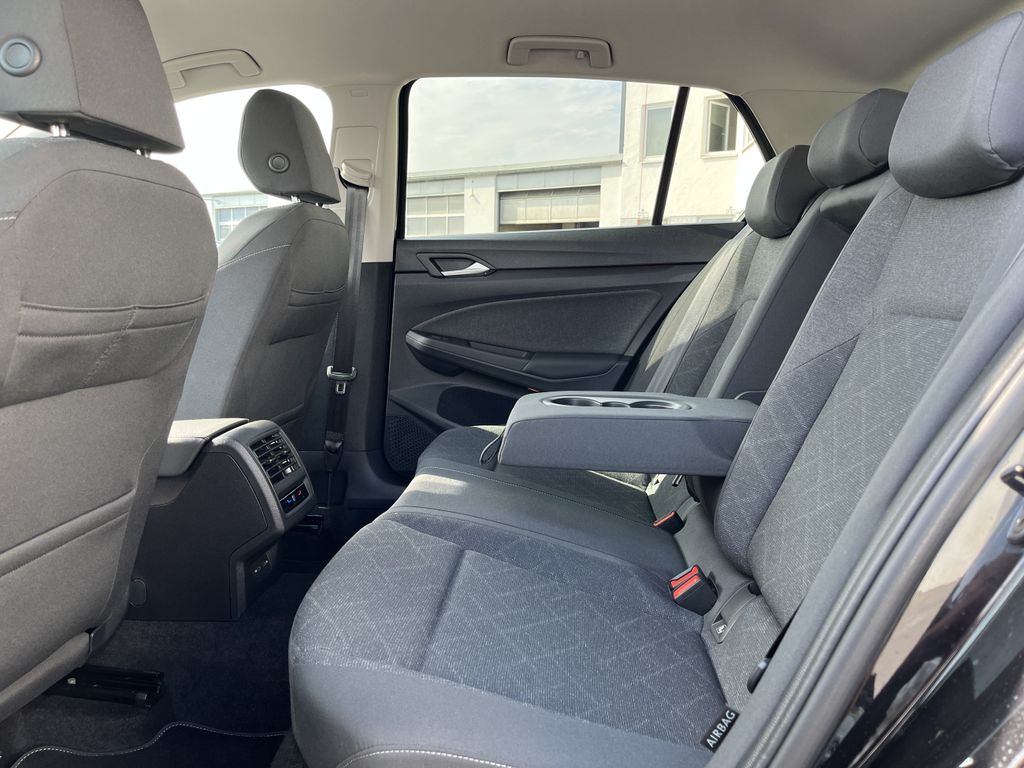 Volkswagen Golf 2.0 TDI DSG Life 16