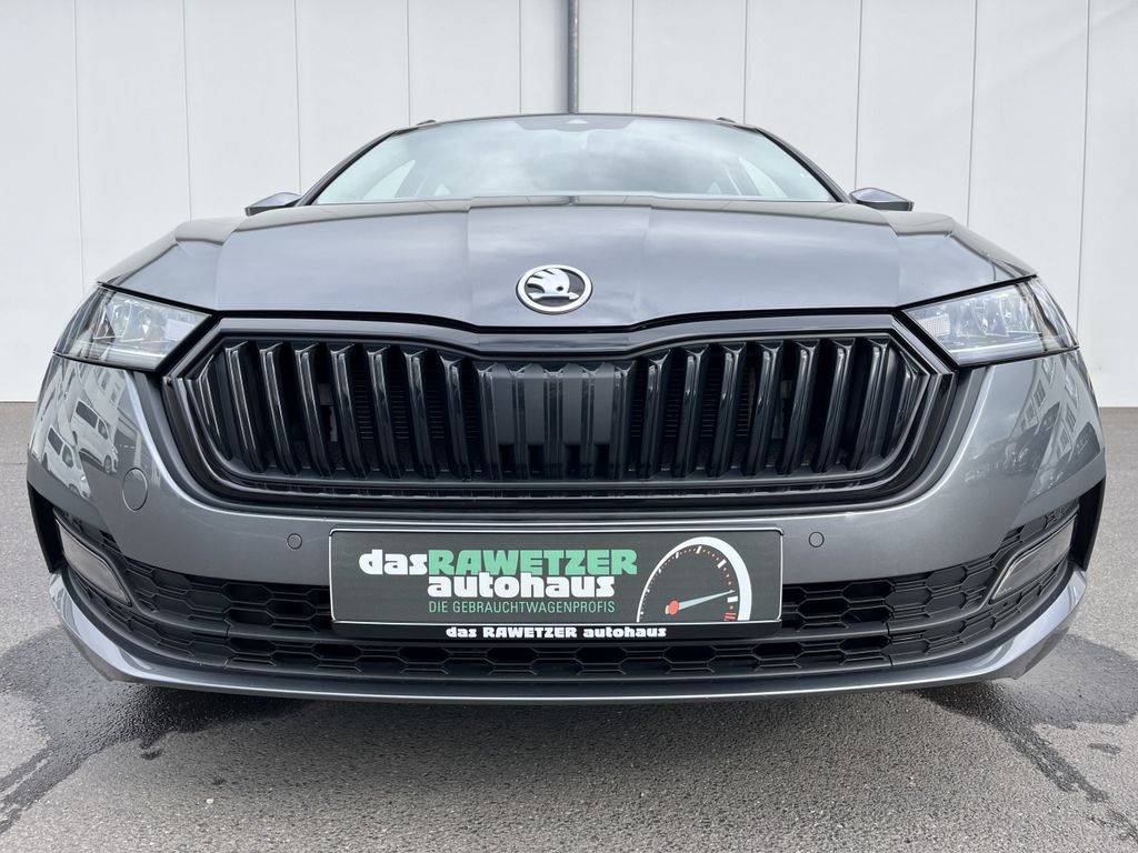 Skoda Octavia Combi 1.0 TSI DSG Blackline 3
