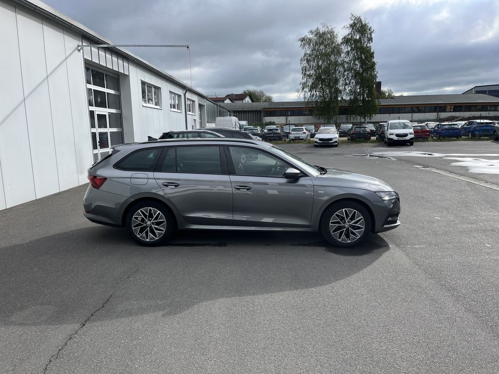 Skoda Octavia Combi 1.0 TSI DSG Blackline 5