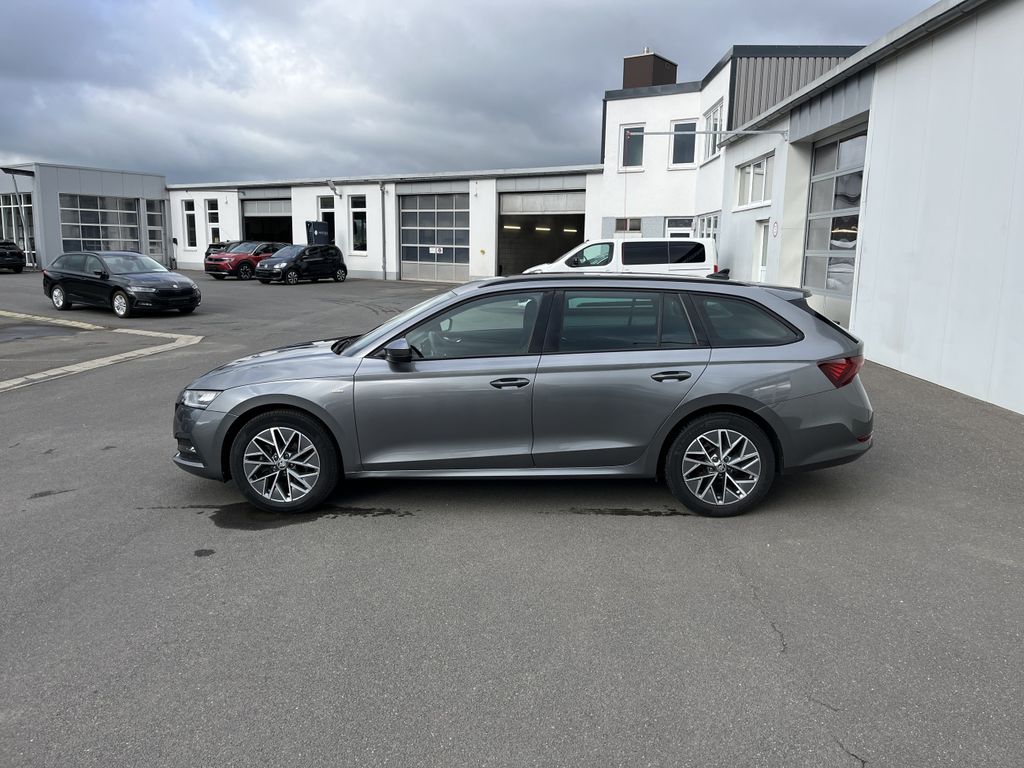 Skoda Octavia Combi 1.0 TSI DSG Blackline 2