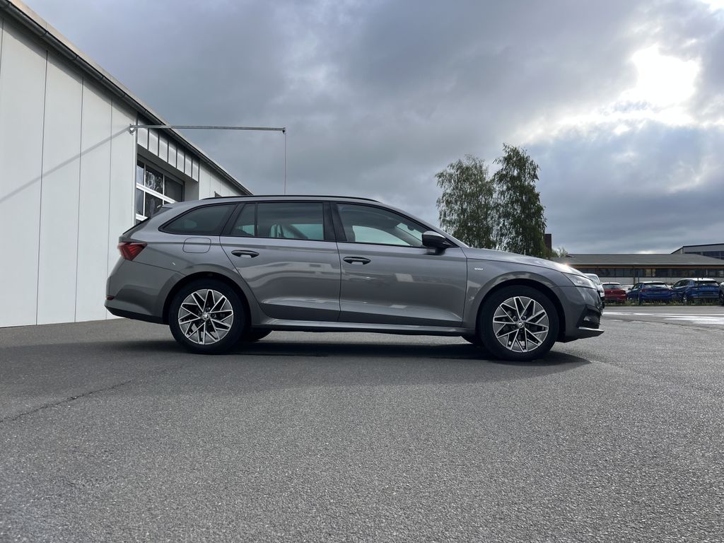 Skoda Octavia Combi 1.0 TSI DSG Blackline 4