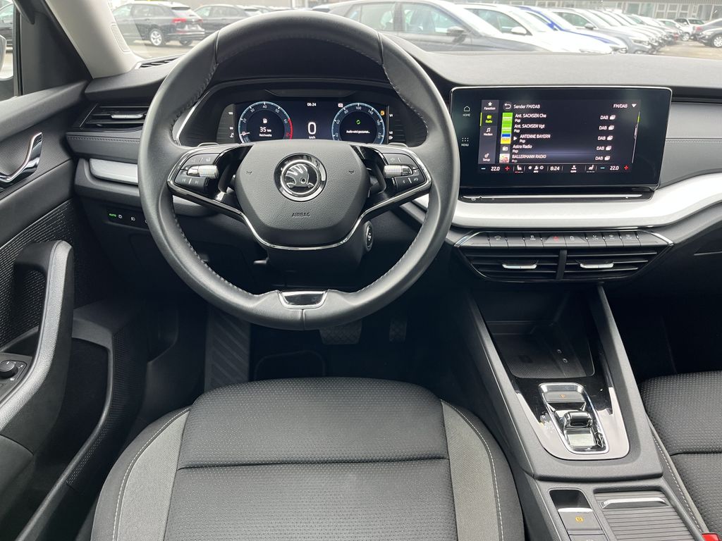 Skoda Octavia Combi 1.0 TSI DSG Blackline 14