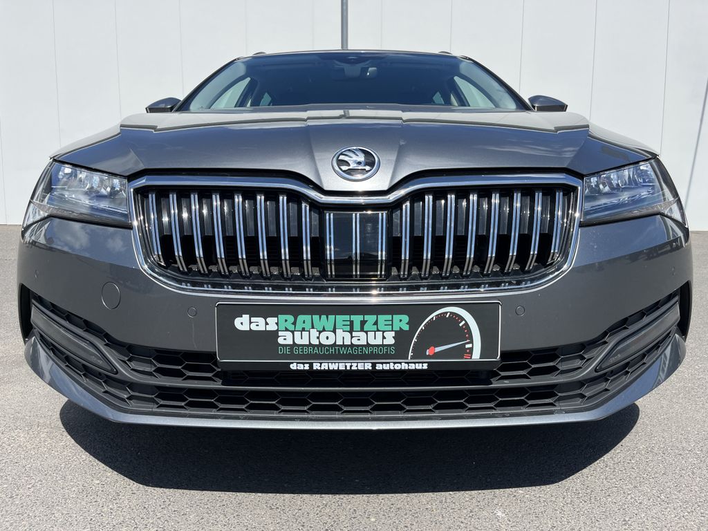 Skoda Superb Combi 2.0 TDI DSG Ambition 3