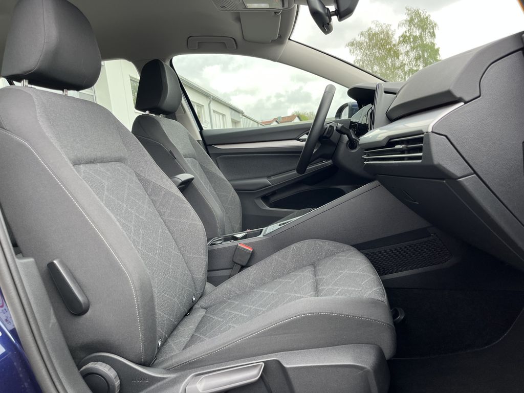 Volkswagen Golf Variant 1.5 TSI DSG Life 12
